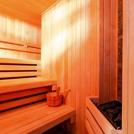 Luxury Indoor Pool Warsaw Villa *