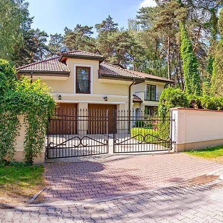 Luxury Indoor Pool Warsaw *