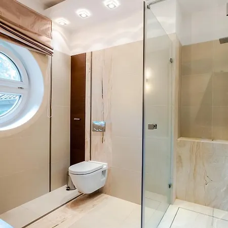 Villa Luxury Indoor Pool Warsaw Magdalenka