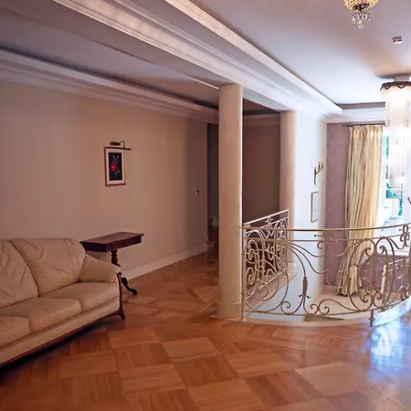 Villa Luxury Indoor Pool Warsaw Magdalenka