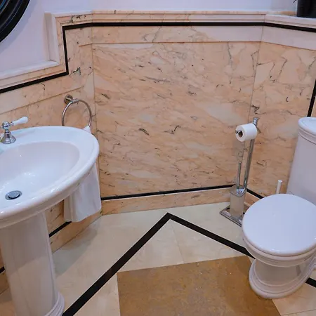 Luxury Indoor Pool Warsaw * Magdalenka