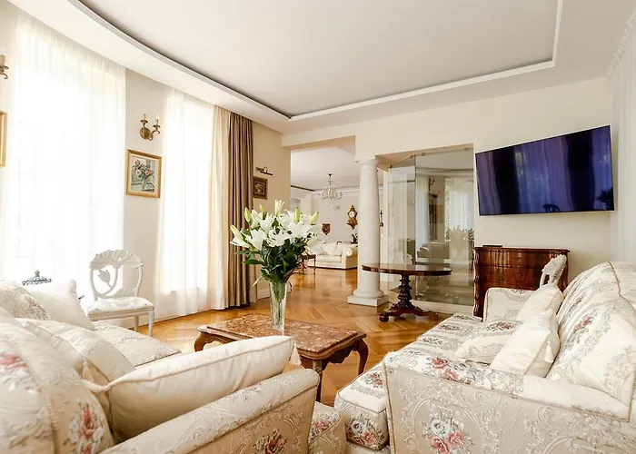 Luxury Indoor Pool Warsaw Villa