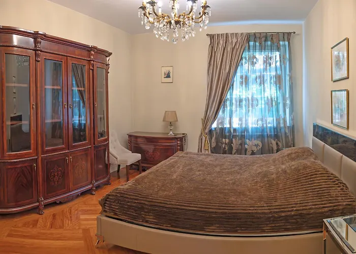 Villa Luxury Indoor Pool Warsaw *